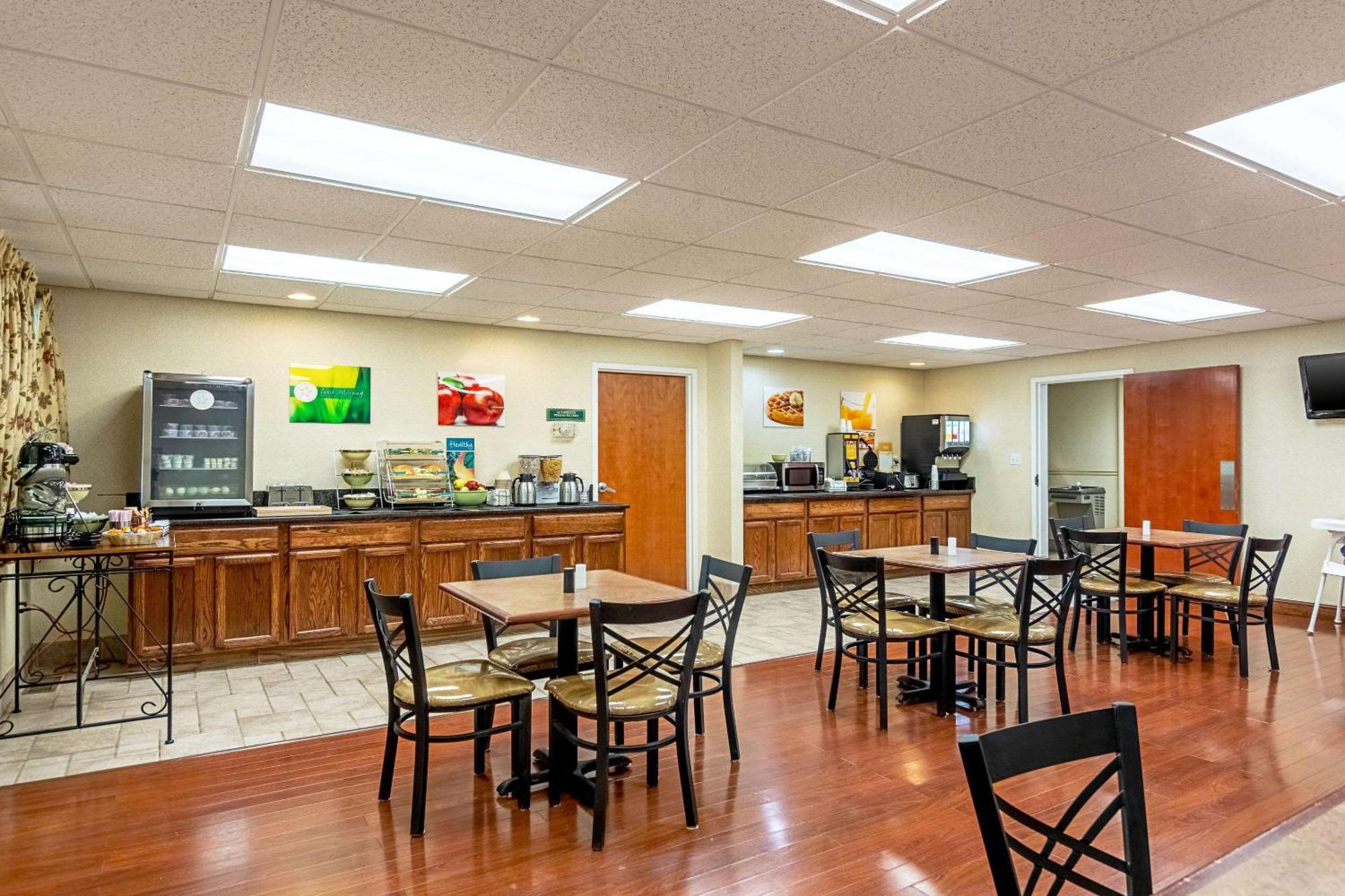Quality Inn Burkeville Hwy 360 & 460 Экстерьер фото