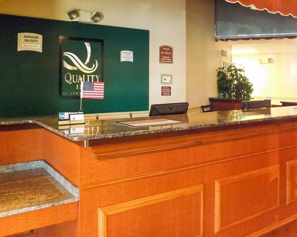 Quality Inn Burkeville Hwy 360 & 460 Экстерьер фото