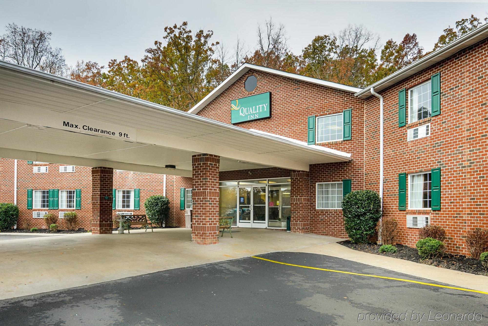Quality Inn Burkeville Hwy 360 & 460 Экстерьер фото