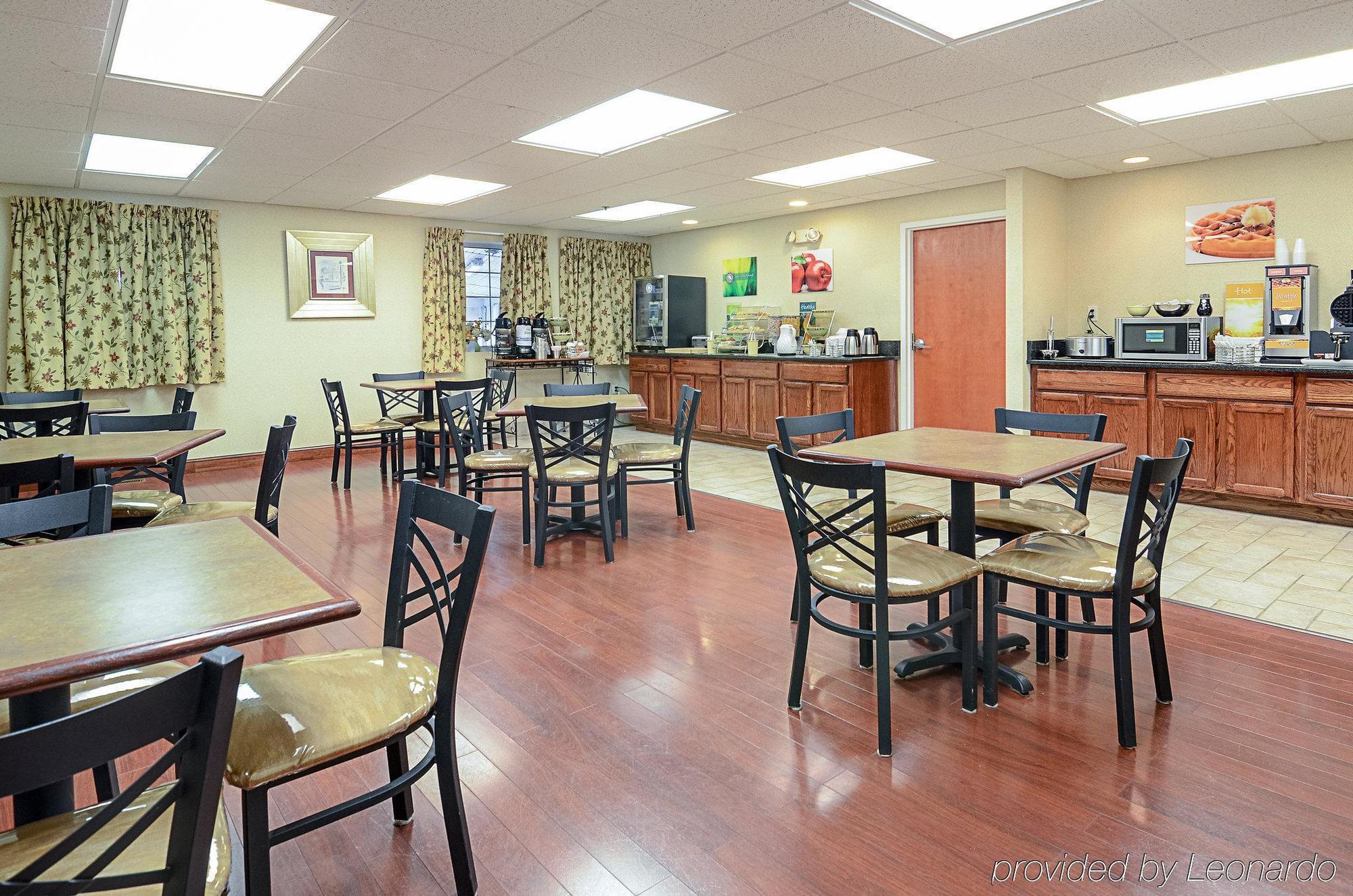 Quality Inn Burkeville Hwy 360 & 460 Экстерьер фото